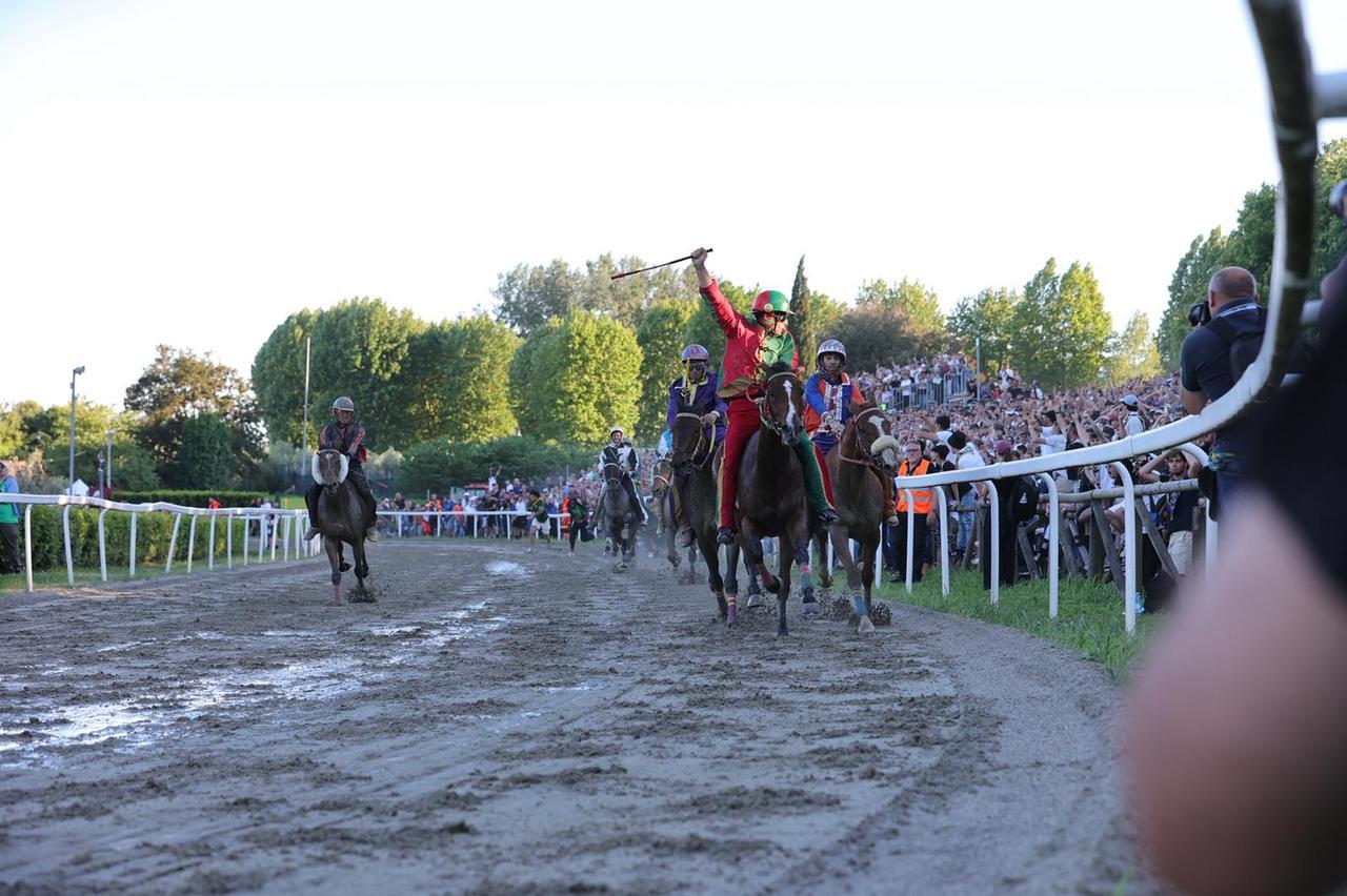 Palio di Fucecchio 2026: vince Sant’Andrea, finale magistrale di Giovanni Atzeni
