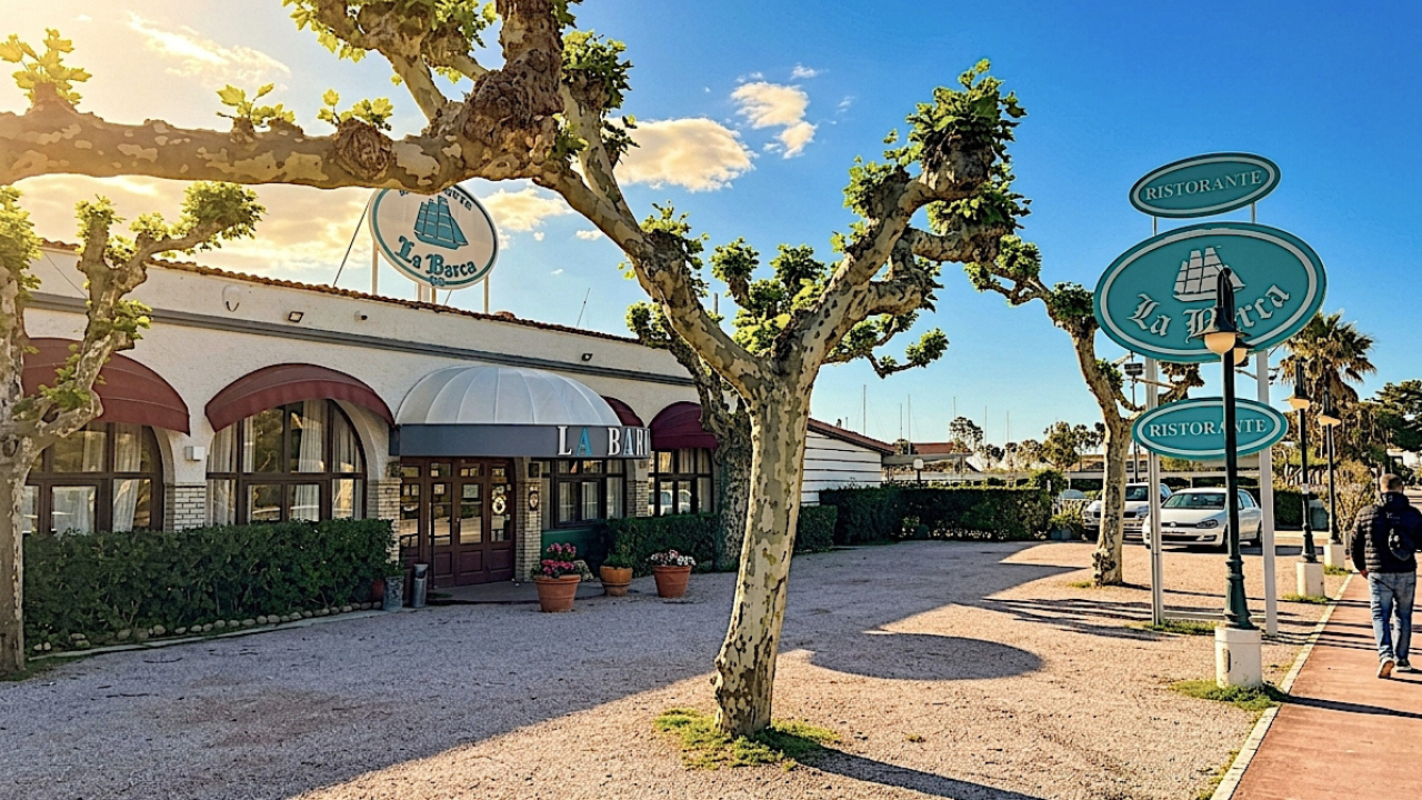 Il ristorante "La Barca" a Forte dei Marmi