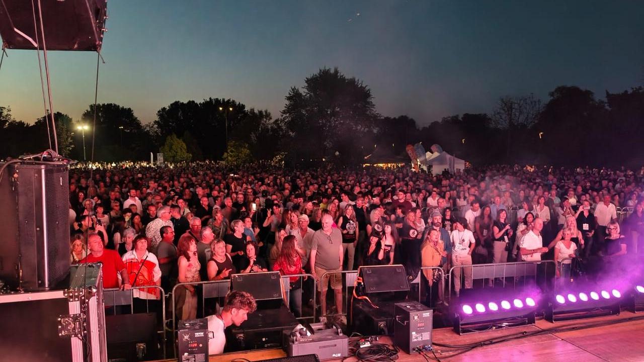 Il pienone per la festa dei 50 anni del Picchio Rosso