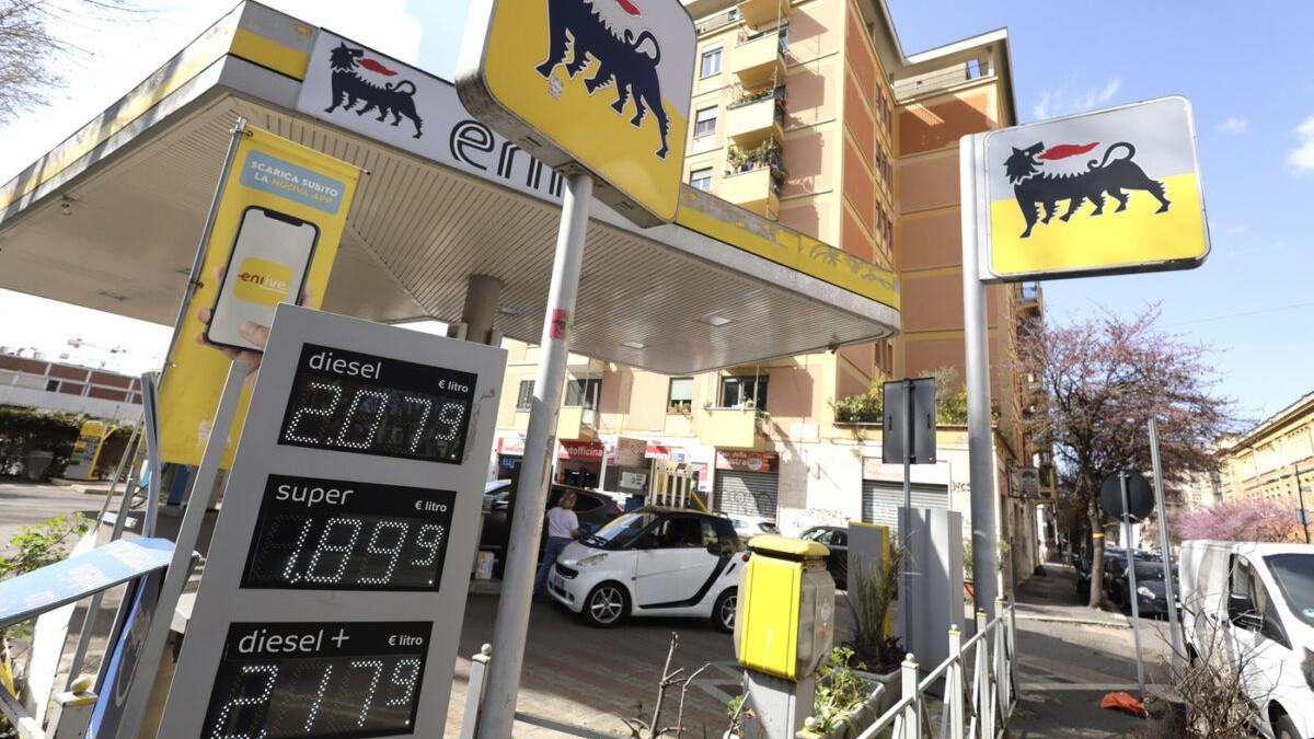 Prezzi in aumento di benzina e diesel