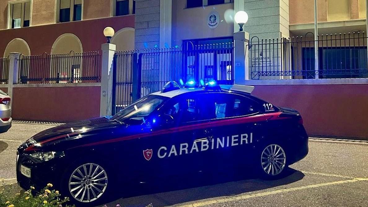 Olbia, aggredisce il padre e distrugge la casa: arrestato dai carabinieri