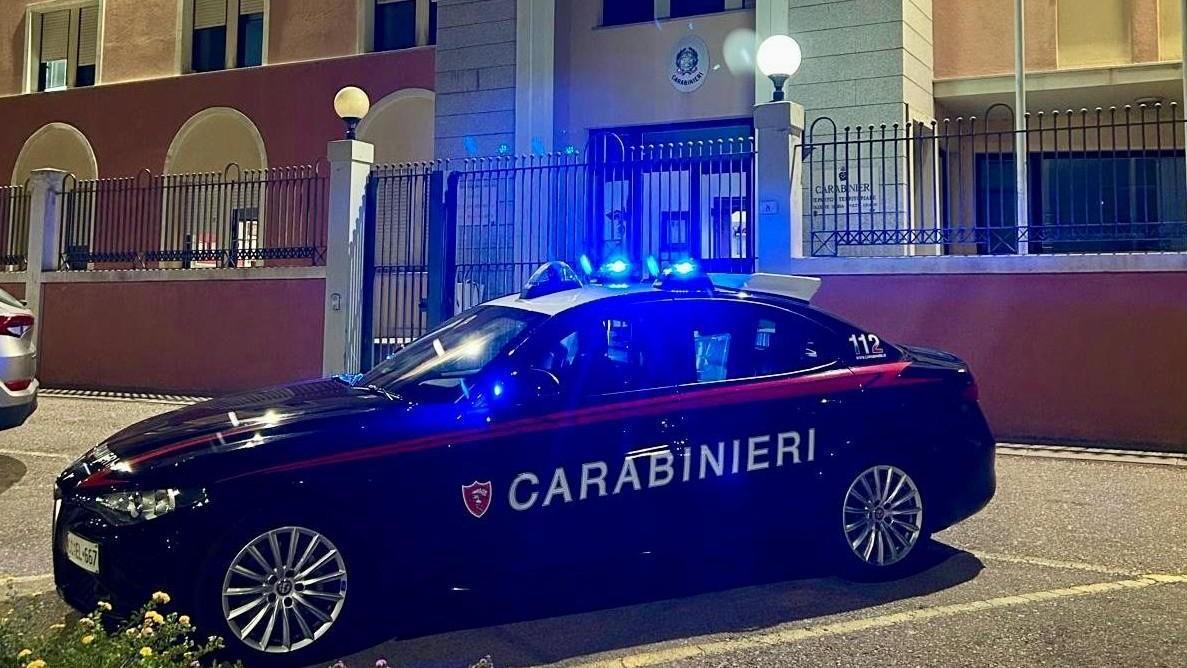 Olbia, aggredisce il padre e distrugge la casa: arrestato dai carabinieri