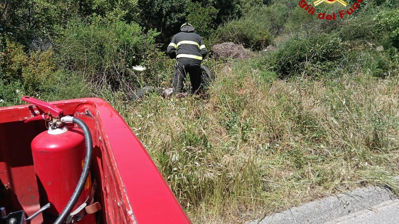 Perde il controllo della moto e si schianta: morto sul colpo – Che cosa è successo