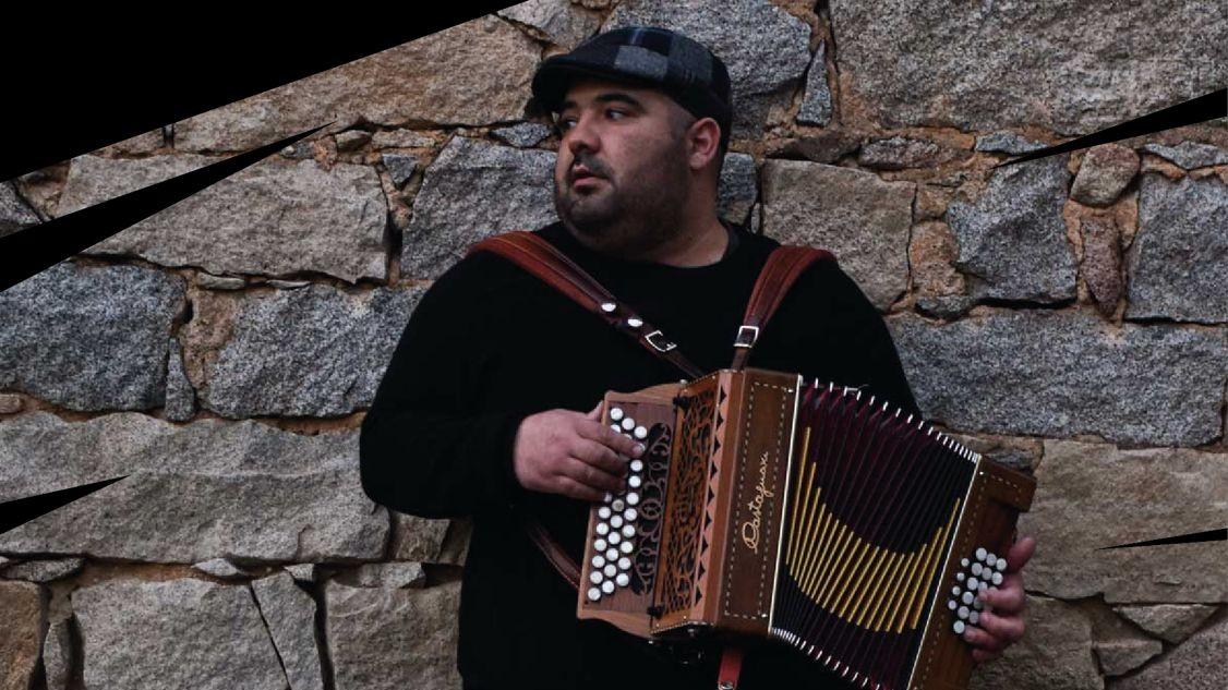 Alle radici della musica popolare: concerto di Pierpaolo Vacca Quintet sotto la Torre Aragonese
