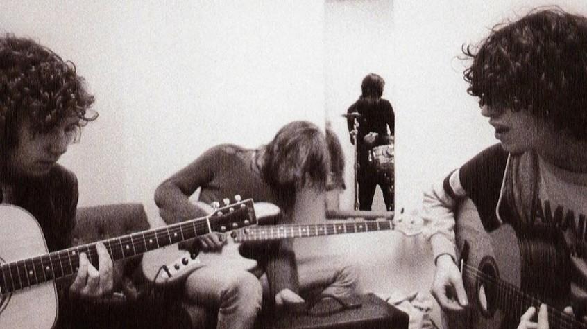 I Kooks per la prima volta in Sardegna per un concerto speciale a 20 anni da “Inside In / Inside out” – Ecco dove e quando