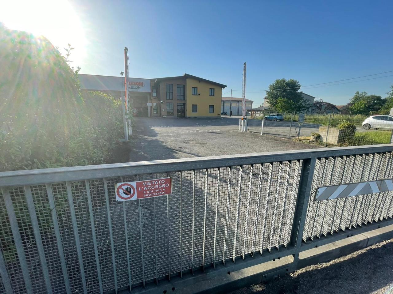 Infortunio mortale sul lavoro a Cavriago: resta schiacciato da un muletto. Inutile ogni soccorso
