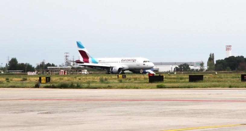 
	Eurowings operer&agrave; il volo diretto Bologna-Berlino

