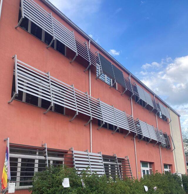Emergenza caldo a scuola: 13enne sviene in aula durante le lezioni