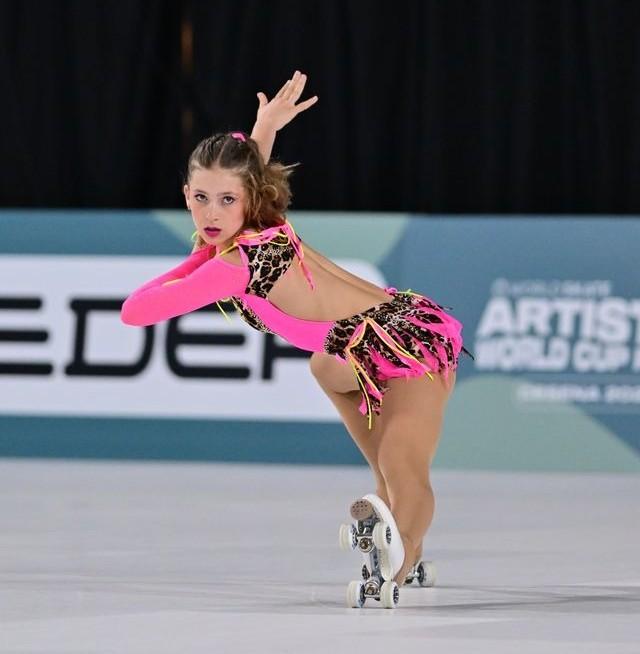 
	Vittoria Bianca Vecchi sul gradino pi&ugrave; alto del podio nella categoria Espoire (Foto: Raniero Corbelletti)


