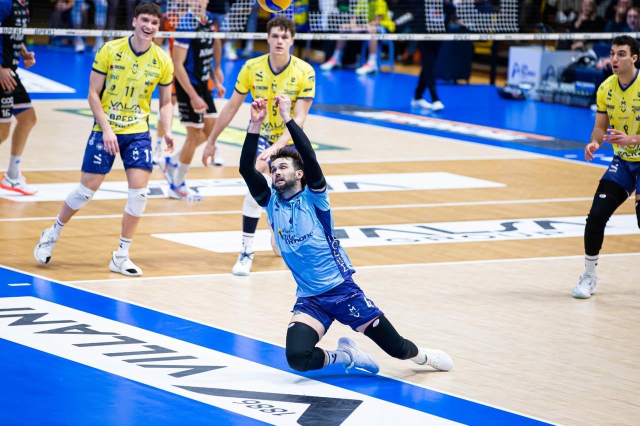 
	Luke Perry, libero australiano di Modena Volley

