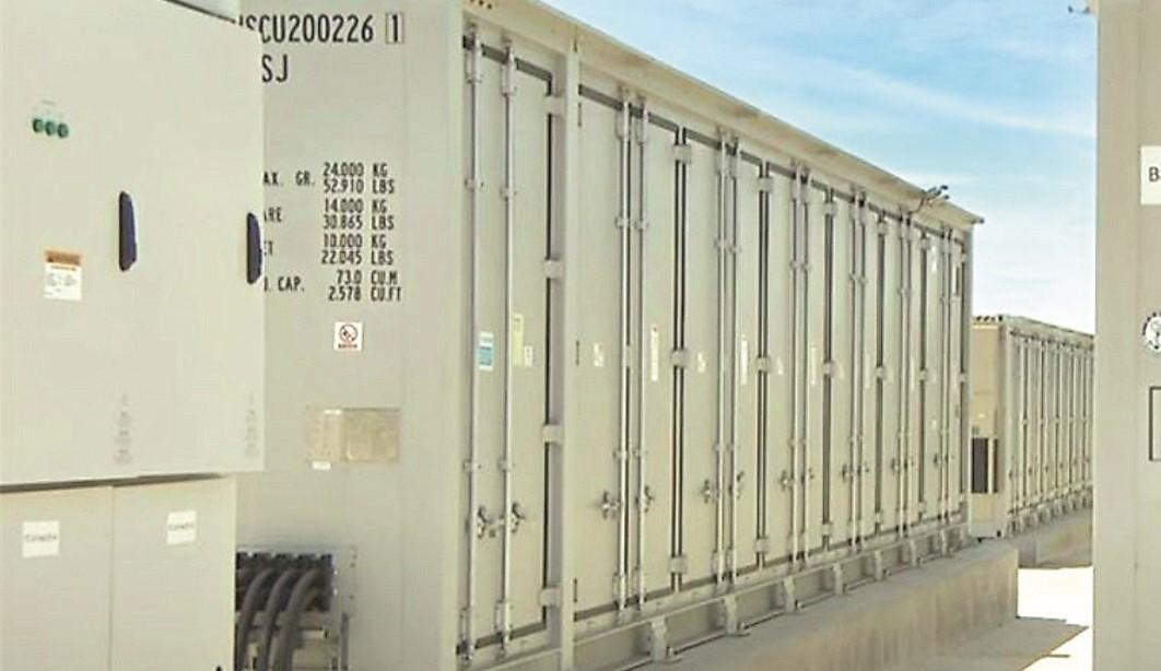 Mega impianto a Fossoli: cento container-batteria