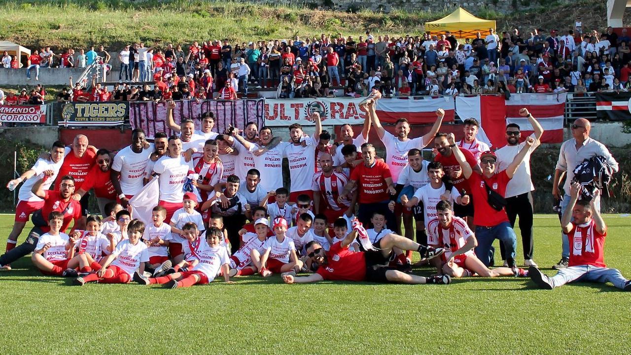 Bonorva esplode di felicità: l’Eccellenza fa sognare il paese