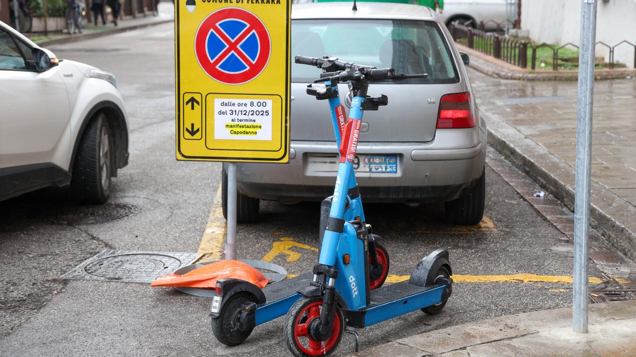 Monopattini sì o no? Il Comune di Ferrara si prende sei mesi per decidere