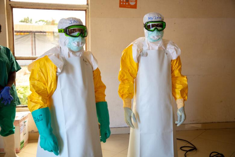 Allarme ebola, caso sospetto nell’isola: chiusa una via del centro