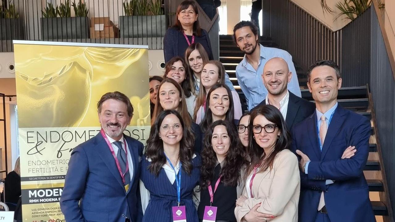 Il team endometriosi del Policlinico con i prof La Marca e Alboni