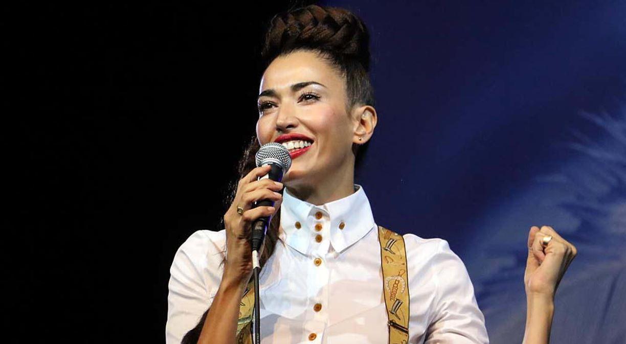 Nina Zilli nella culla delle note: l’artista soul arriva a Pomposa