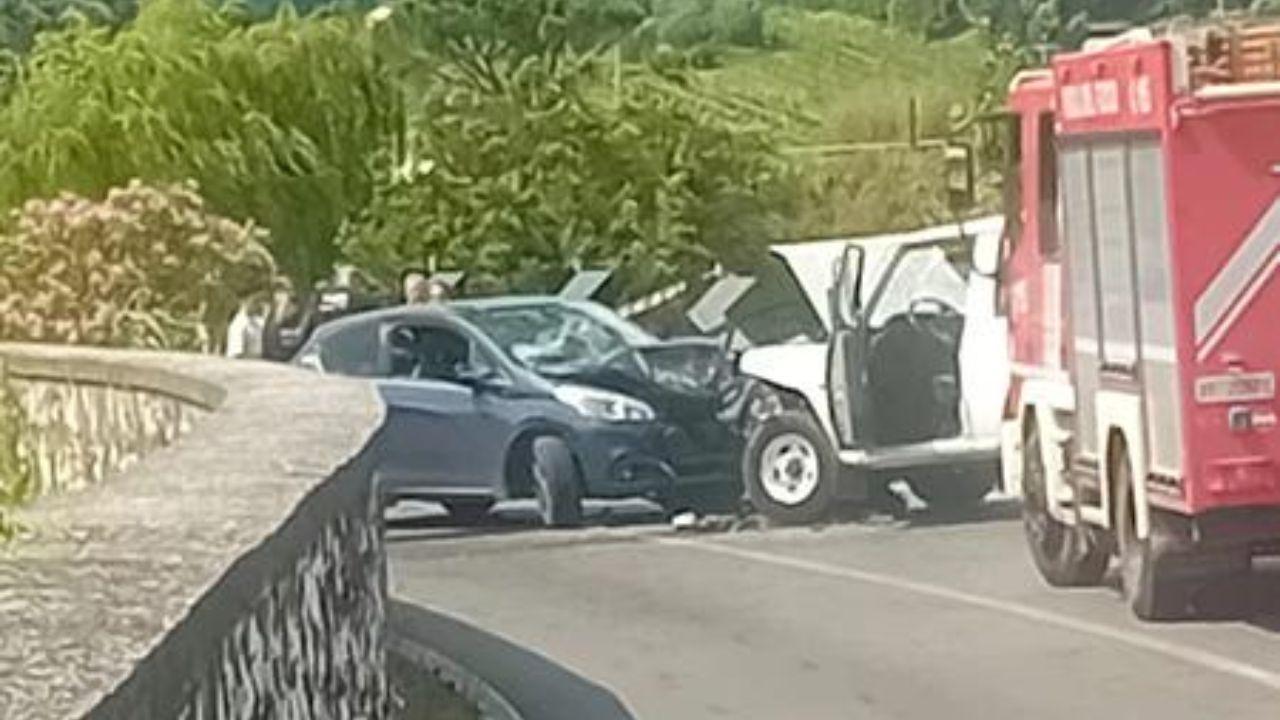 Lo scontro (foto Barghigiani)