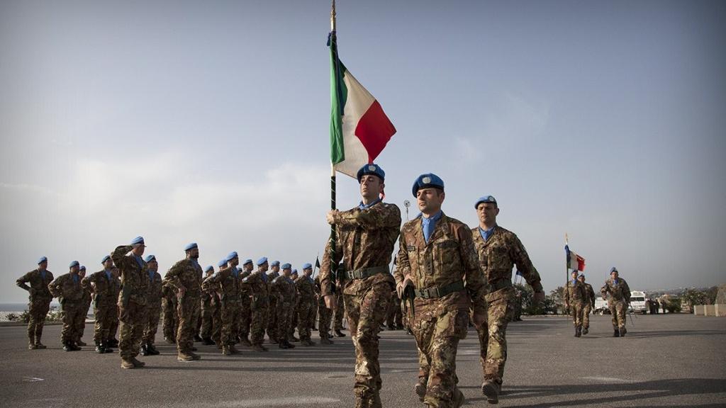 La “bandiera di guerra” del 151° Sassari per la prima volta al Quirinale