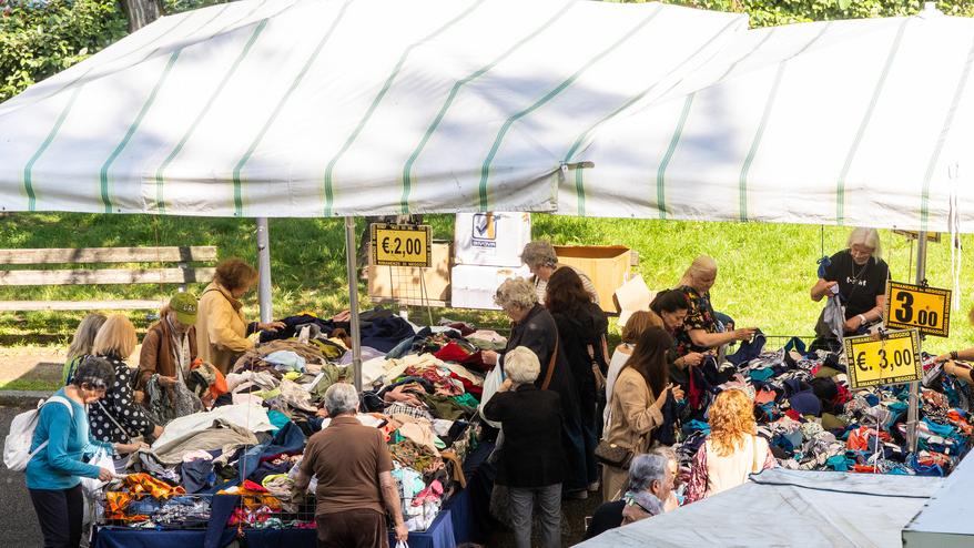 Ferrara, ambulanti in difficoltà: «All’Acquedotto in perdita»