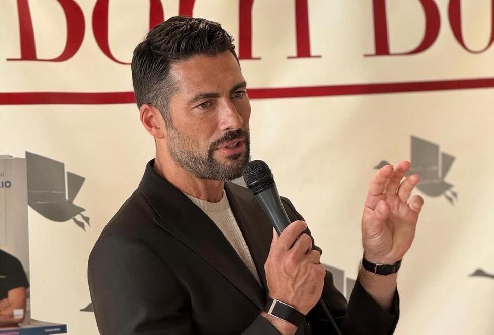 Medicina estetica, Giovanni Angiolini: «Attenzione alle esagerazioni, ai pazienti bisogna saper dire di no»