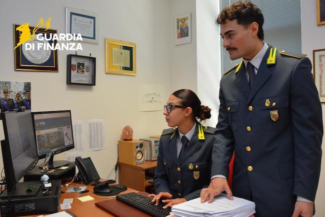 Versilia, accusato di evasione si ritrova conti e terreni sotto sequestro