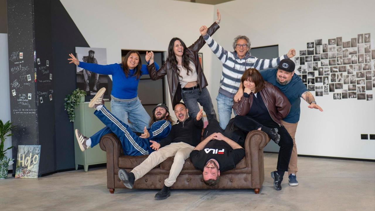 Olbia, nel vecchio capannone nasce lo Spazio Holo: «Siamo un centro creativo aperto a tutti»