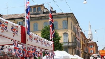 La via Emilia a Modena diventa il cuore dell’Europa