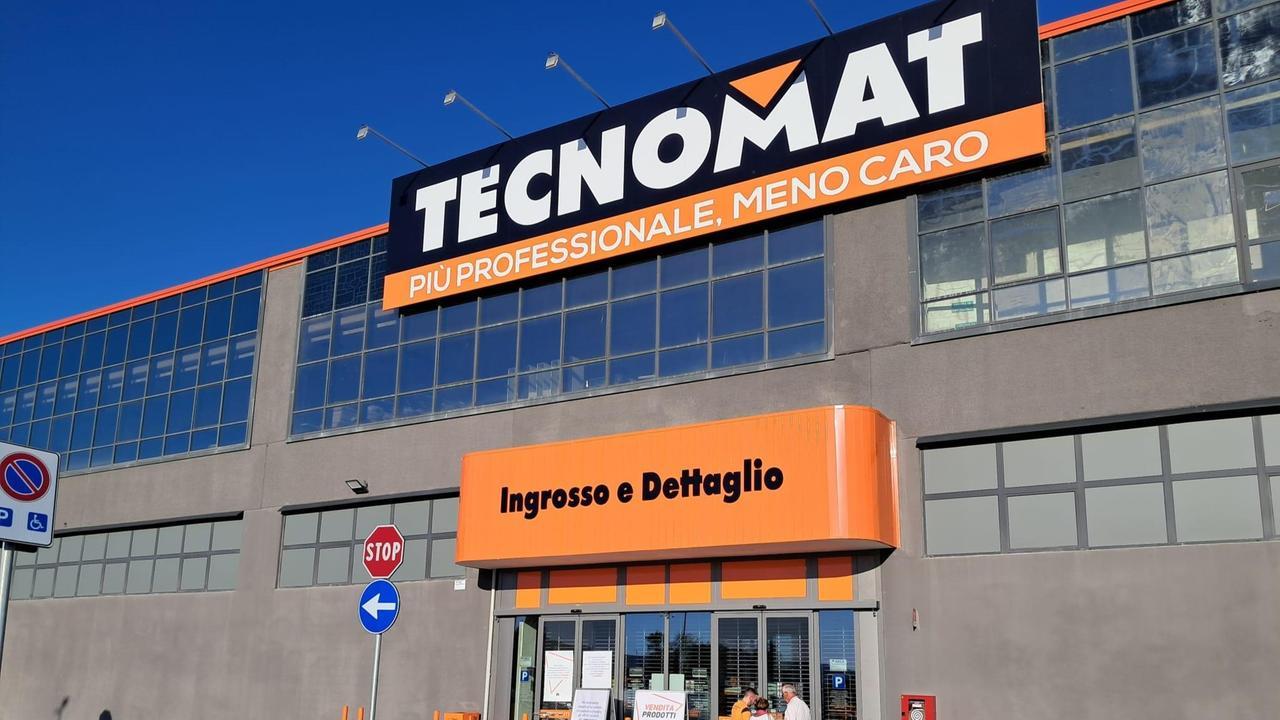 Olbia, dopo la riapertura il gigante Tecnomat amplia il punto vendita