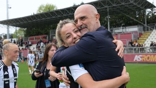 
	<strong>Max Canzi </strong>ai tempi in cui guidava la Juventus Women

