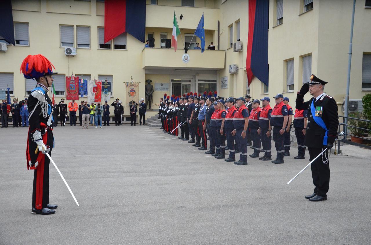 
	La cerimonia nel piazzale del Comando provinciale

