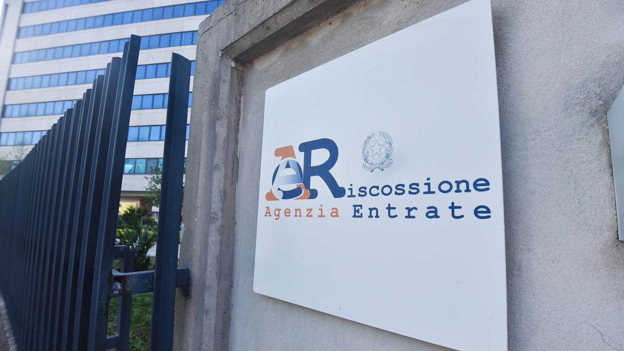 Rottamazione quater, ancora pochi giorni per mettersi in regola: scadenza e come pagare