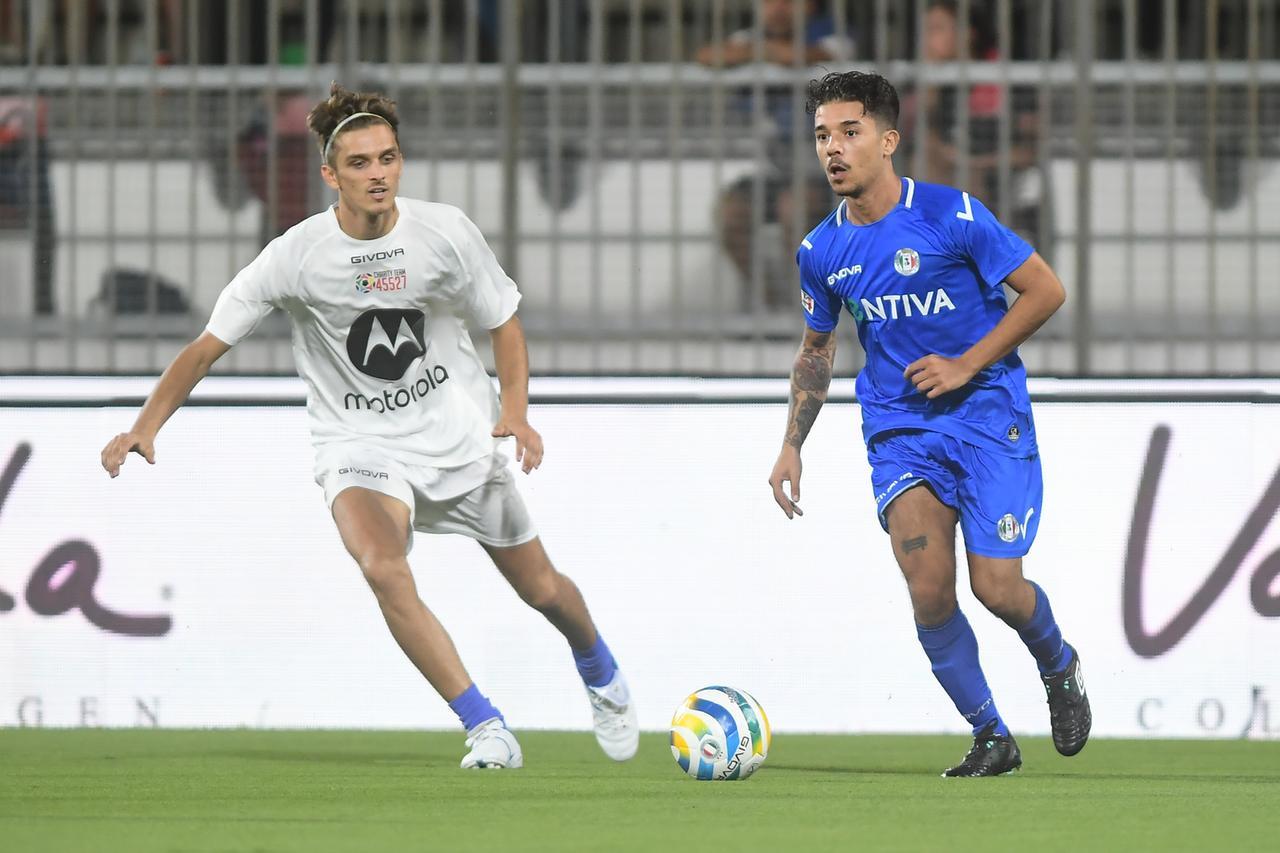 
	Moreno in azione con la Nazionale cantanti

