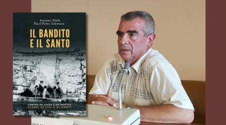 
	Annino Mele in una foto di Massimo Locci e la copertina del libro

