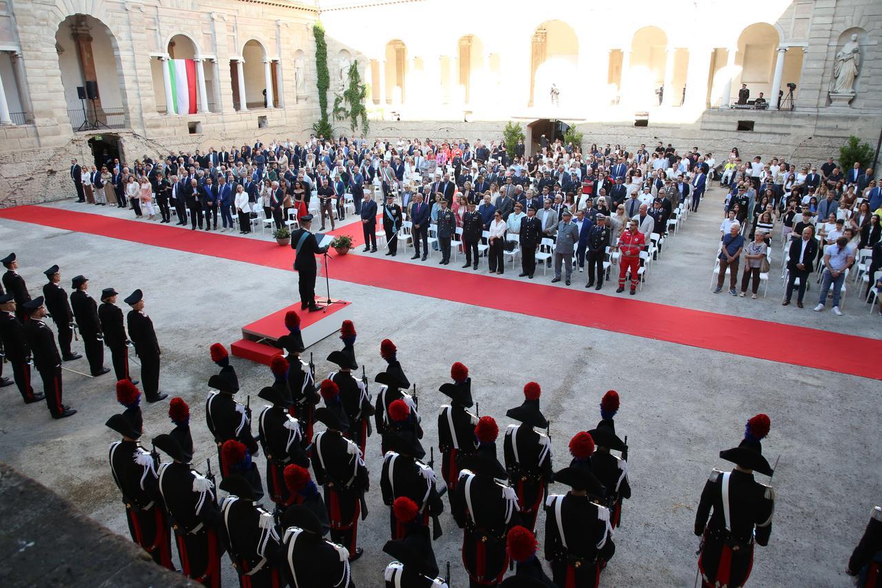 Sicurezza a Reggio Emilia, furti in aumento del 16% in un anno: «Ma nel 2026 i reati generali sono in calo»