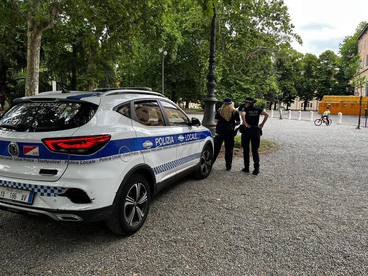 Blitz antidroga in centro: smantellata la banda dello spaccio tra via Roma e piazza Martiri del 7 luglio