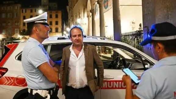 L'assessore alla Sicurezza, Salvadore Bartolomei con una pattuglia della polizia locale