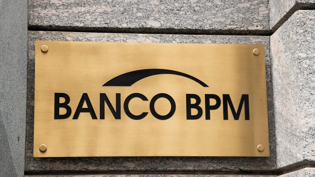 Banco Bpm propone l’aggregazione con Mps: obiettivo creare il secondo polo bancario italiano da 50 miliardi