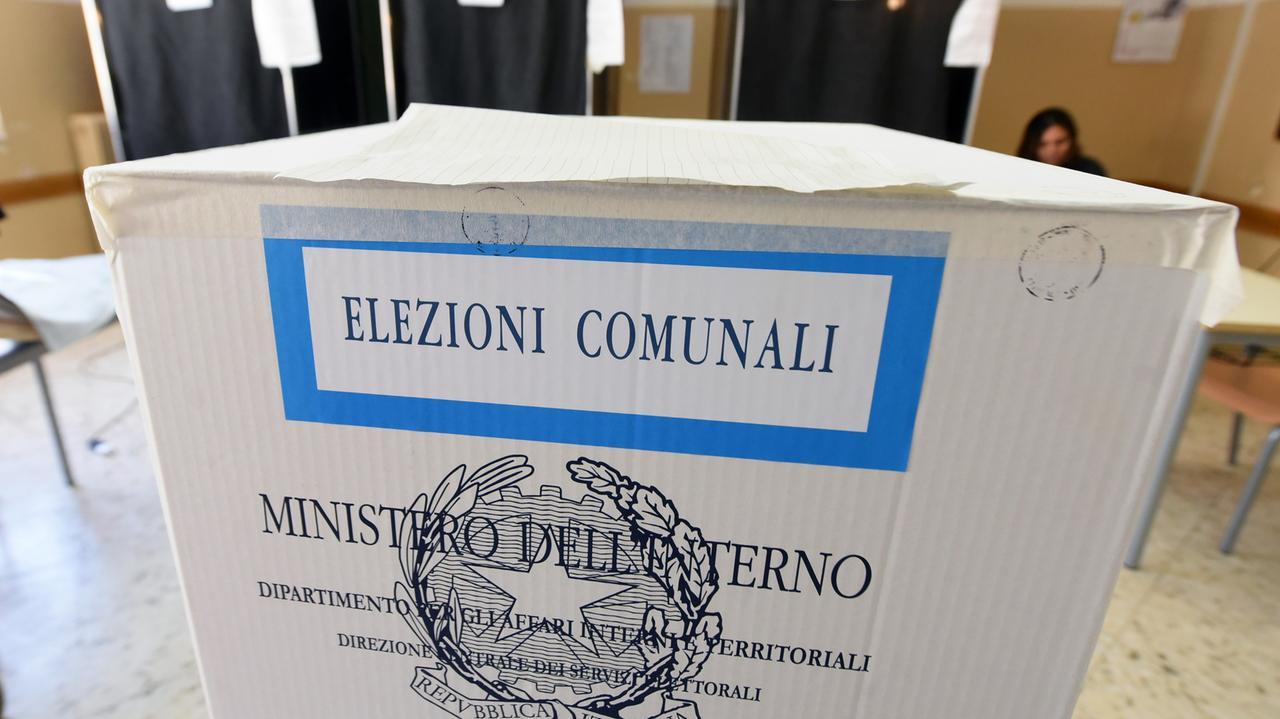 Elezioni comunali, l’affluenza in calo in Sardegna: alle 19 si attesta al 34,59% – Tutti i dati