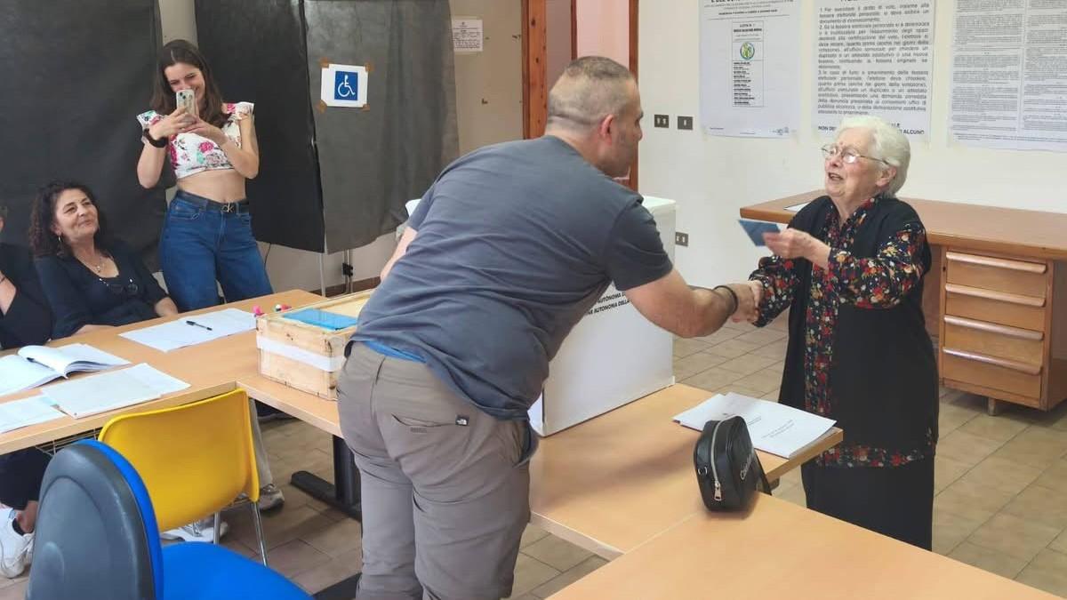 Seulo, vota anche l’arzilla centenaria Giovanna Murgia