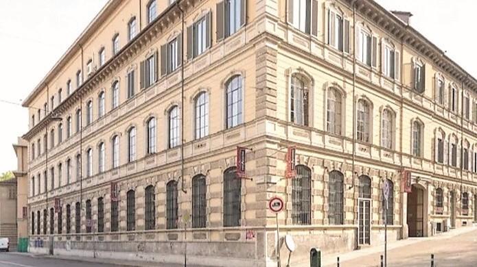 Colpo grosso nella notte: in quattro minuti rubati gioielli e orologi per 1 milione di euro – Che cosa è successo