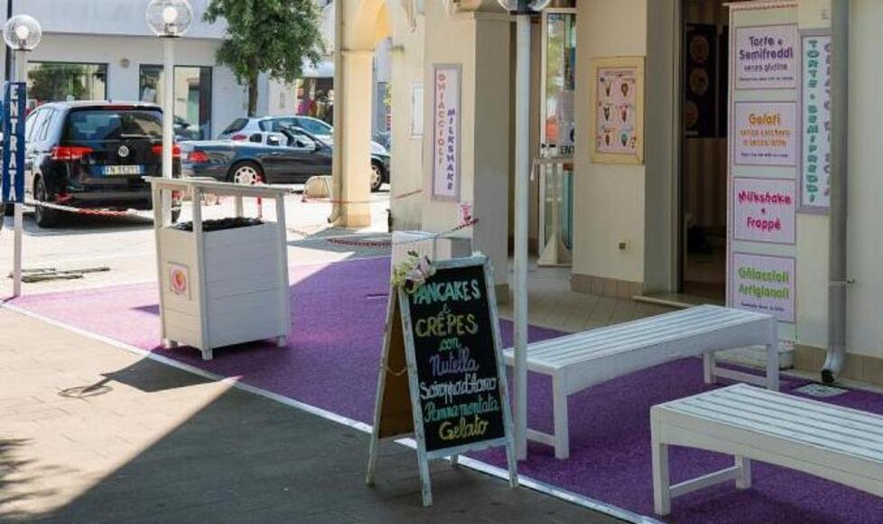 Lite per il parcheggio a Porto Garibaldi: ragazzini difendono le donne