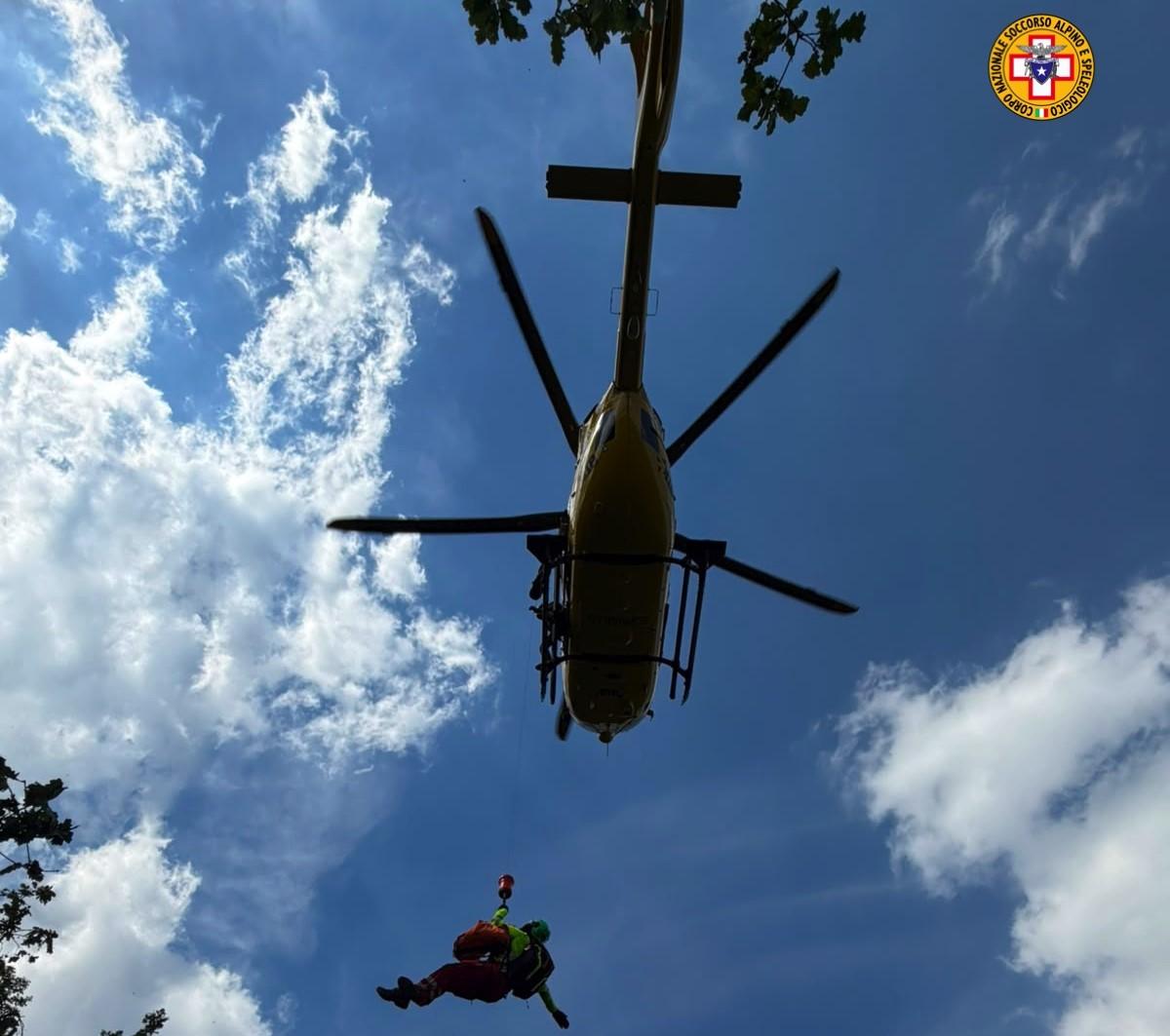 Precipita con il parapendio a Serramazzoni: ferito un uomo di Arceto