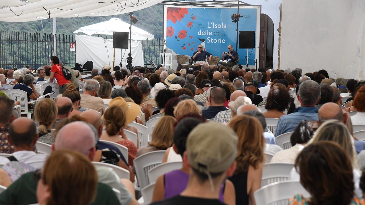 Gavoi festival letterario "L'Isola delle Storie"