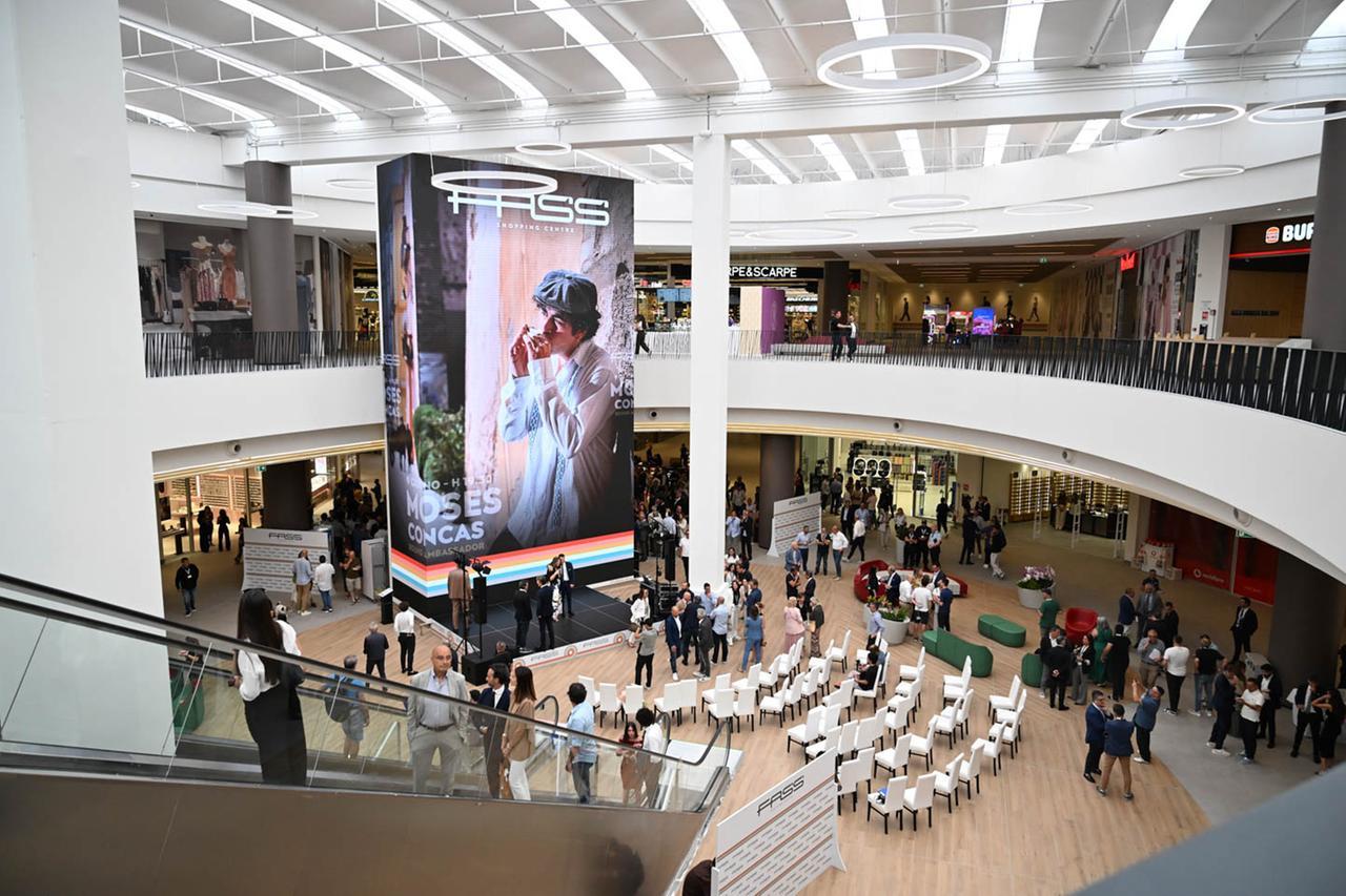 In Sardegna un nuovo centro commerciale, inaugurato il Fass Shopping Centre: negozi e ristoranti – Ecco le immagini