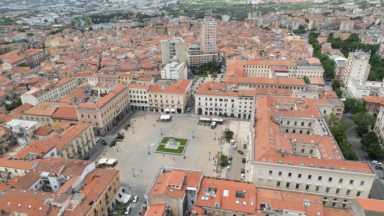 Rivoluzione demografica a Sassari, quasi una famiglia su due è composta da una sola persona: tutti i numeri