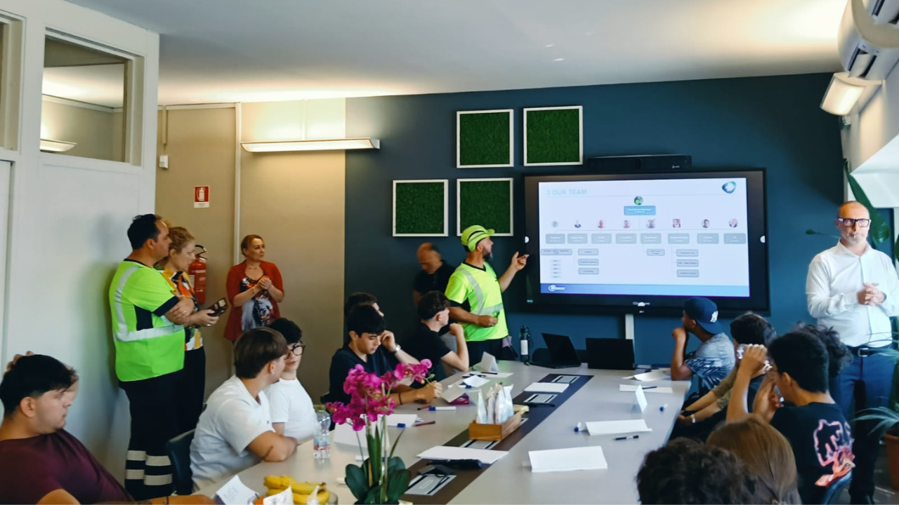 Un momento di formazione al centro dell’impiego di Piombino