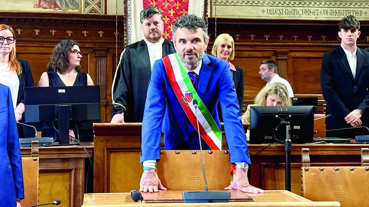 Il sindaco Matteo Biffoni
