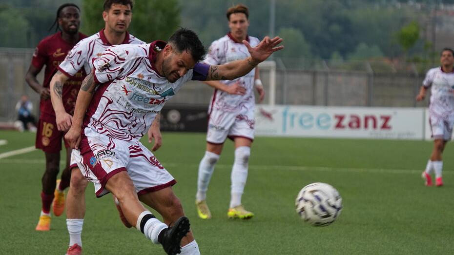 Pontedera, sospiro di sollievo: inviati i soldi dal Brasile