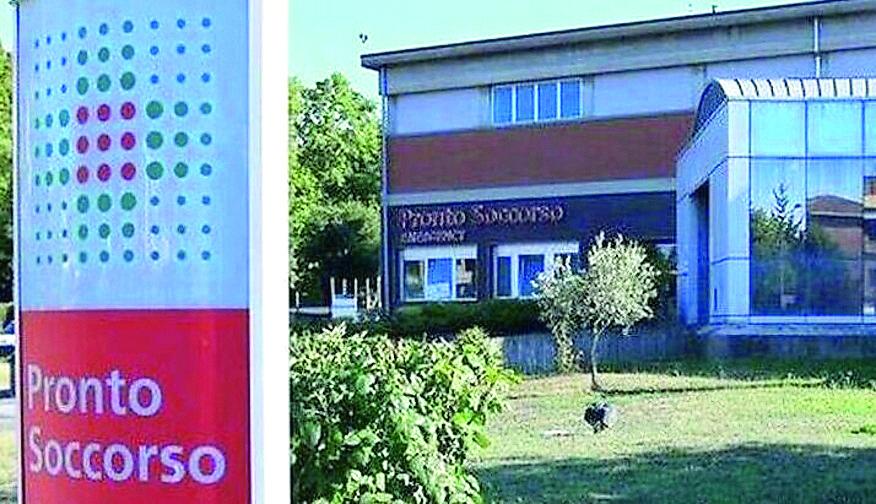 Atti osceni sulla barella al Pronto soccorso davanti a una minorenne: denunciato un uomo di 31 anni