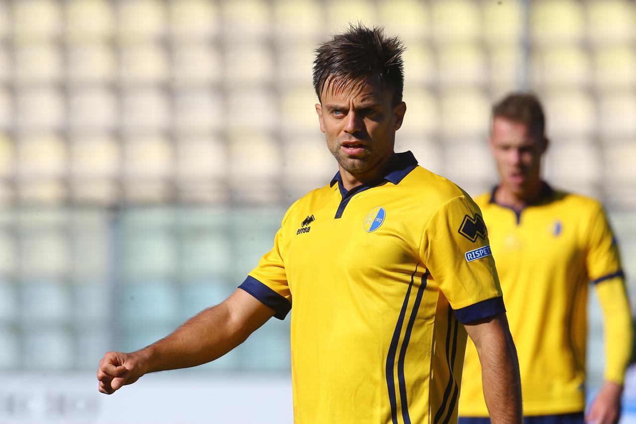 
	Daniele Galloppa con la maglia del Modena nella stagione 2015-16


